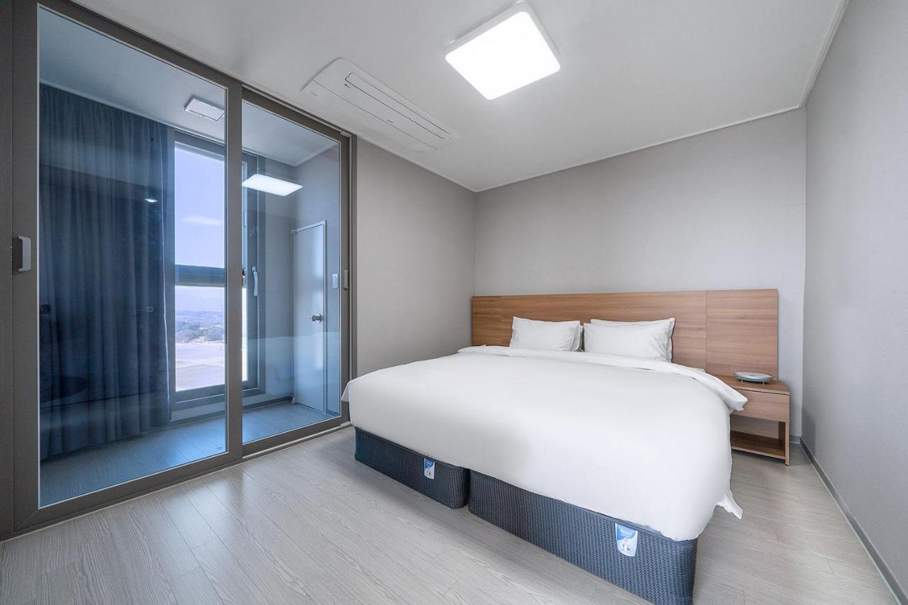 Gangneung Chonpines Ocean Suites Hotel Ngoại thất bức ảnh